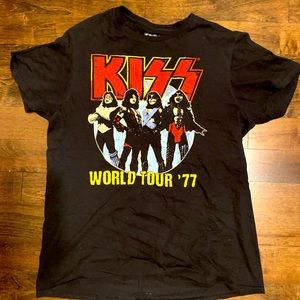 Kiss Shirt